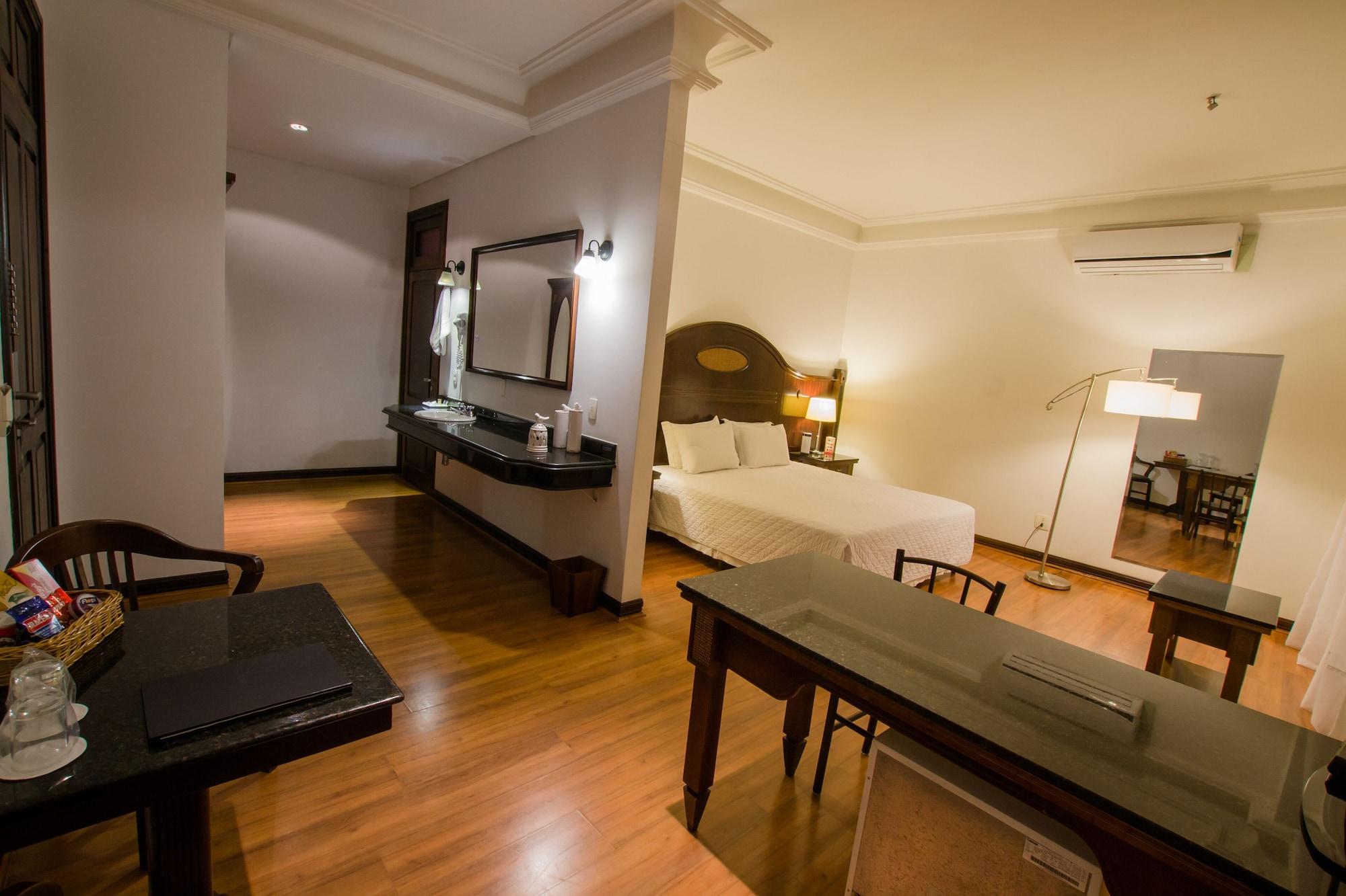 Hotel Johnscher By Sj - San Juan Curitiba